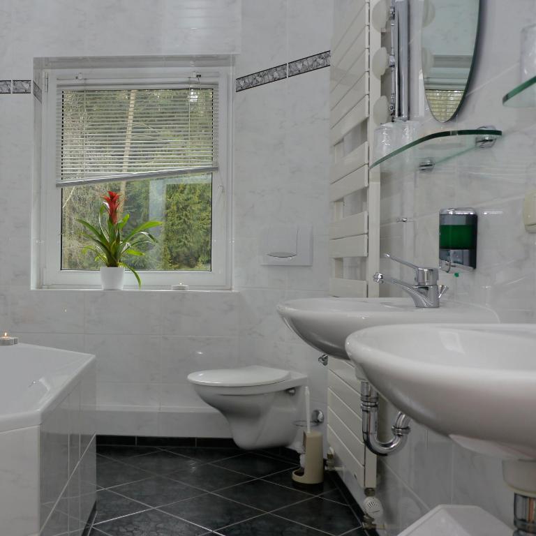 Naturparkhotel Haus Hubertus Kurort Oybin Chambre photo